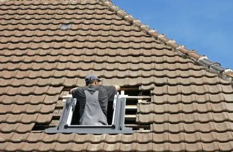 Pose de velux - La Chaussée-Saint-Victor